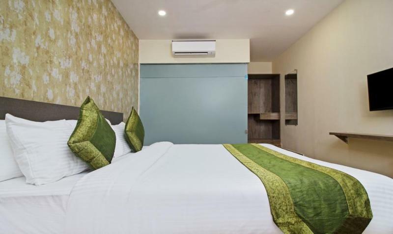 Ocean Suites Hotel Bombay Exterior foto