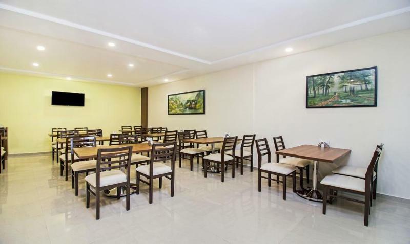 Ocean Suites Hotel Bombay Exterior foto