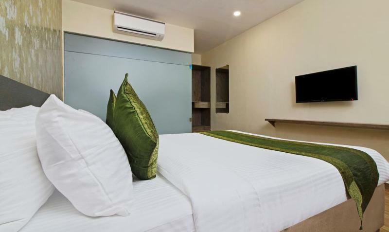 Ocean Suites Hotel Bombay Exterior foto